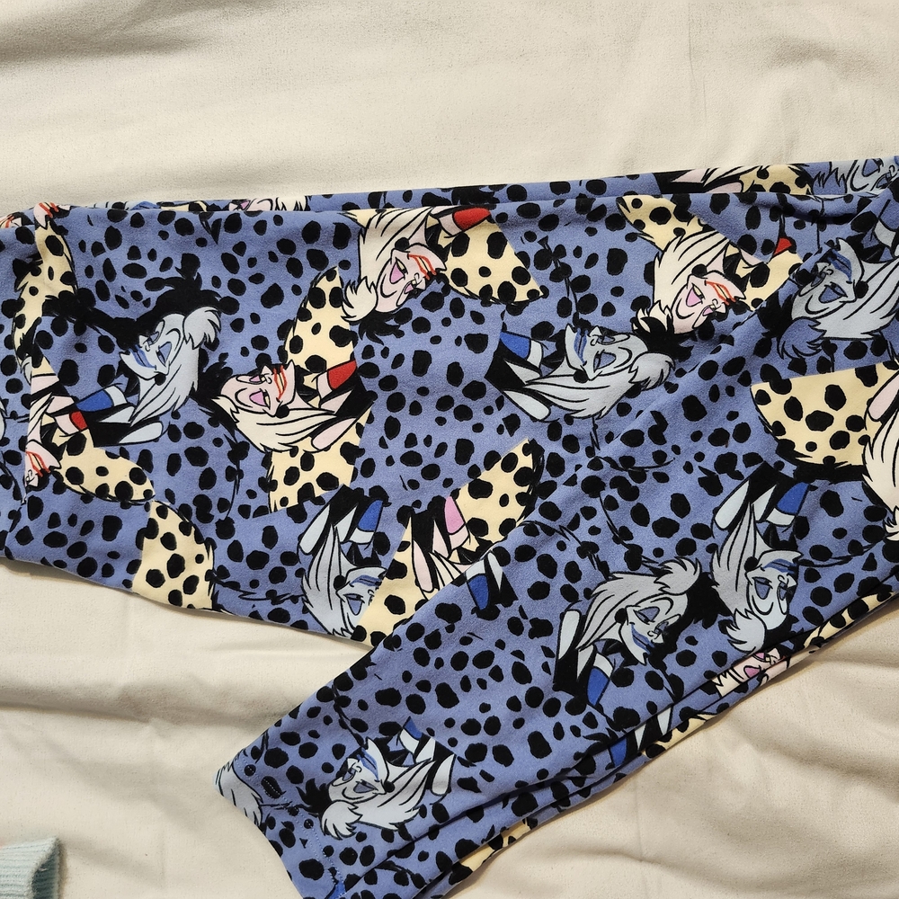 Blue and Black Patterned Leggings